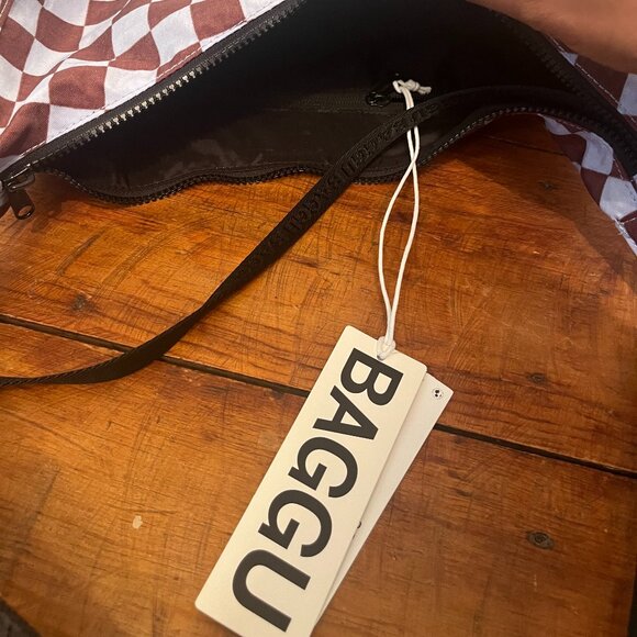 NWT Baggu Medium Nylon Crescent Bag - Picture 3 of 4